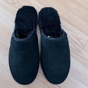UGG Black Slippers with Textured Sole